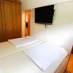 Peter Seeblick Haus Haensel Gretel Am Ossiacher See, Hallenbad, Skiarena Gerlitzen Apartment *